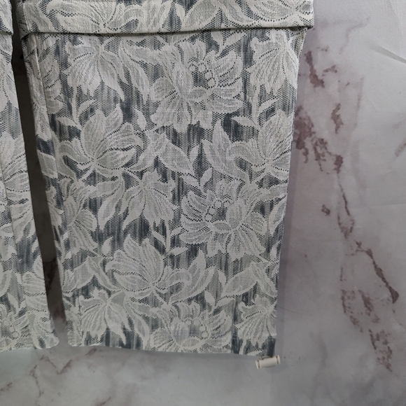 Athleta Pants Womens 16 Trekkie Hike Convertible Ethereal Green Lace Zip Off - Picture 5 of 13